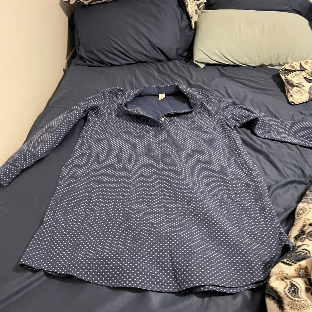 Women’s night shirt